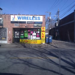 123 Wireless - The store front of 123 Wireless