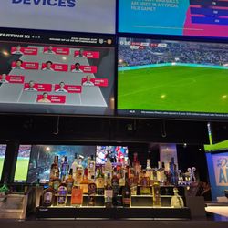 Dave & Buster's Fairfield - The bar