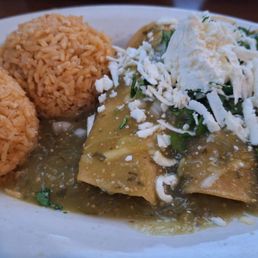 Enchiladas verde Enchiladas verde