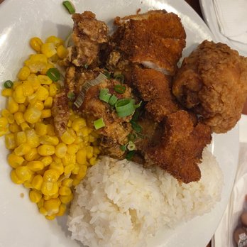 Zippy's Kailua - Chicken Trio - Diners Near Me - Kailua, Hawaii Zippy's Kailua - Chicken Trio - Diners Near Me - Kailua, Hawaii