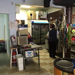 El Trebol Taqueria - Organization is NOT there