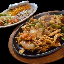 Los Mexicanos Family Restaurant