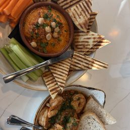 Hummus appetizer 10/10 Shrimp appetizer 10/10 Prices very reasonable for the quality you get