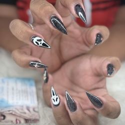 Top Nails