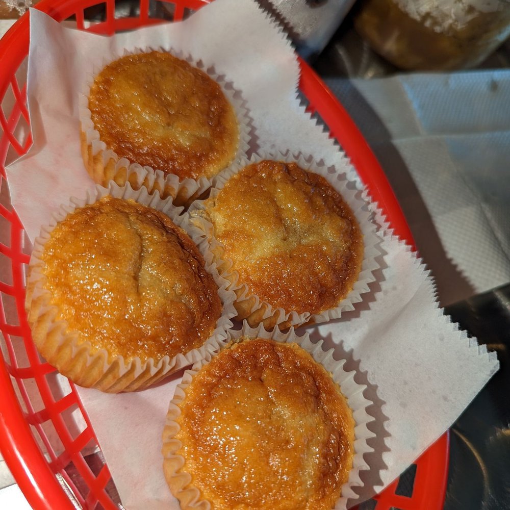 HENNY CORNBREAD MUFFINS HENNY CORNBREAD MUFFINS