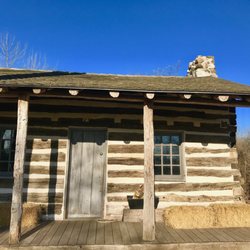 Francis Stupey Log Cabin - New porch