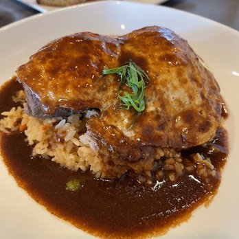 Moena Café - Loco Moco - Cafes Near Me - Honolulu, Hawaii