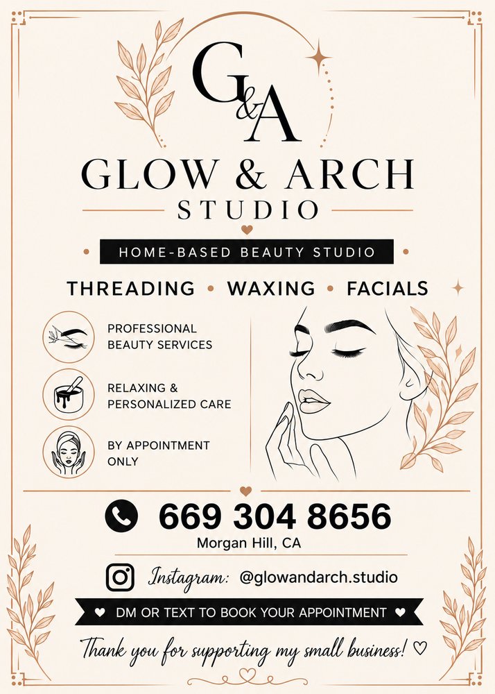 Glow & Arch Studio Logo