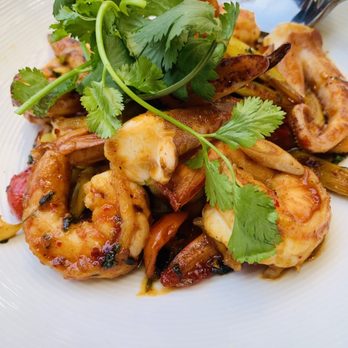 Pineapple Thai - Thai Near Me - Cupertino, California
