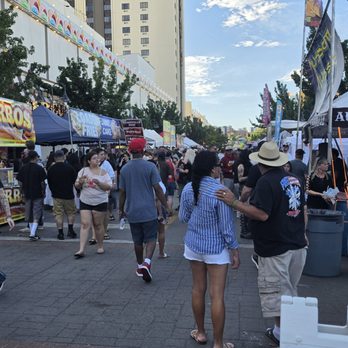 Biggest Little City Wing Fest - Festivals Near Me - Reno, Nevada Biggest Little City Wing Fest - Festivals Near Me - Reno, Nevada