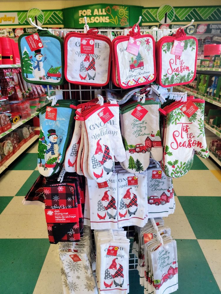 DOLLAR TREE Updated August 2024 19 Reviews 9966 N 91st Ave