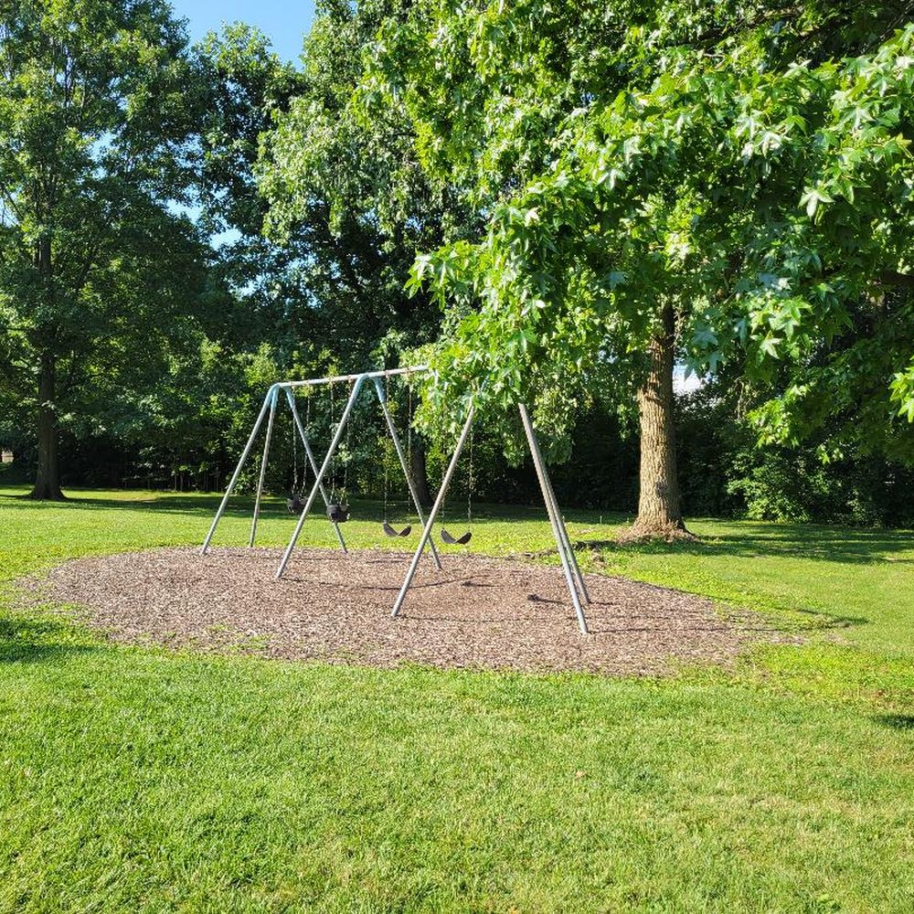 Brookside Woods Park - Swings - Parks Near Me - Columbus, Ohio