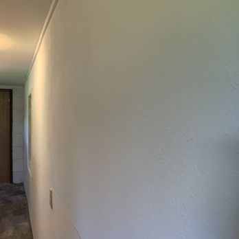 Millerz Construction - Beautiful walls after looking at unfinished drywall for far too long - General Contractors Near Me