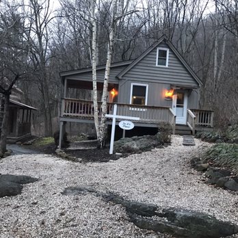 The Retreat at Crabtree Falls - Vacation Rentals Near Me - Tyro, Virginia