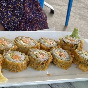 Ke-uH - Sushi Bars Near Me - Weston, Florida
