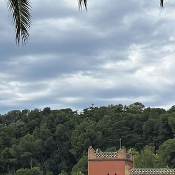 Parc Güell - Parks Near Me - Barcelona, B