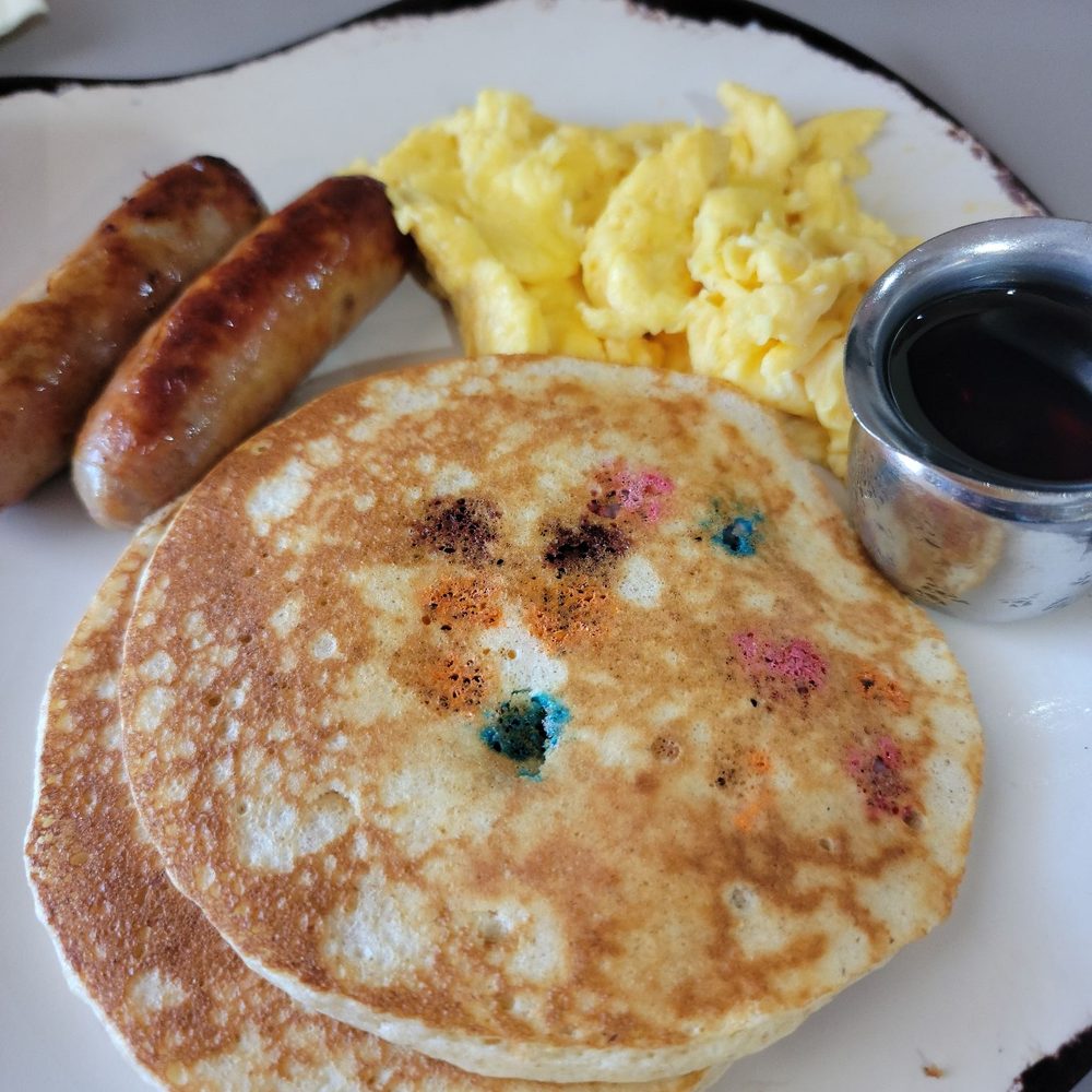 Egg Harbor Café - Kids breakfast - Breakfast & Brunch Near Me - Naperville, Illinois Egg Harbor Café - Kids breakfast - Breakfast & Brunch Near Me - Naperville, Illinois