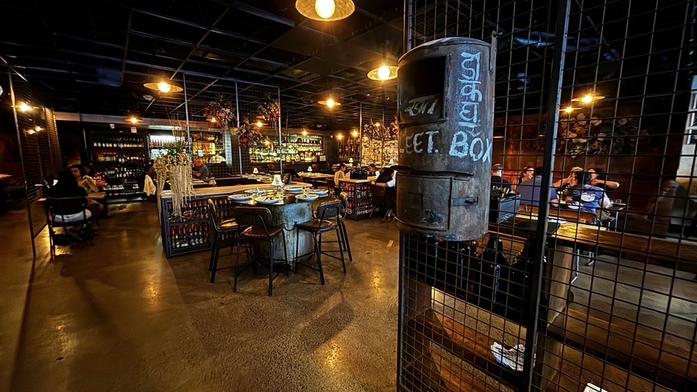 1947 eatery