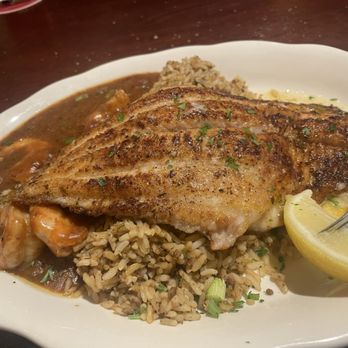 Pappadeaux Seafood Kitchen - Seafood Near Me - Houston, Texas