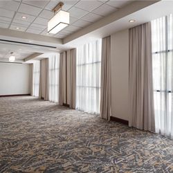 Embassy Suites by Hilton Lincoln - Meeting Room
