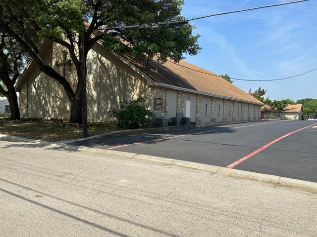 Slide of Valor Roofing Group