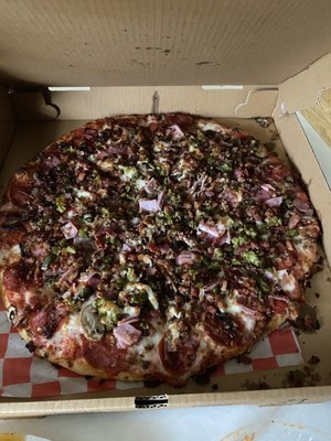 Luca's Pizzeria by null
