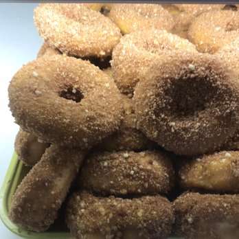 Friendly Donut House - Cinnamon Crumble was so flavorful! - Donuts Near Me - Henderson, Nevada Friendly Donut House - Cinnamon Crumble was so flavorful! - Donuts Near Me - Henderson, Nevada