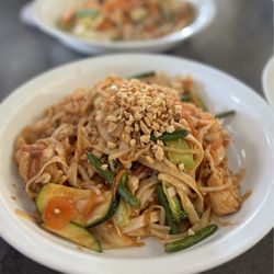 Mamasan's Noodle Caboodle - Mamasan's Noodles
