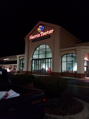 Harris Teeter by null