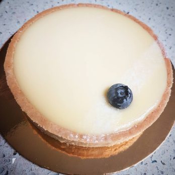 Duchess Bake Shop - Lemon cream tart - Patisserie/Cake Shop Near Me - Edmonton, Alberta