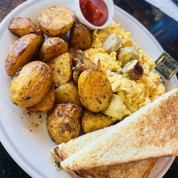 The Toasted Owl Cafe - Breakfast & Brunch Near Me - Phoenix, Arizona