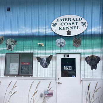 Emerald Coast Kennel - Pet Boarding Near Me - Santa Rosa Beach, Florida Emerald Coast Kennel - Pet Boarding Near Me - Santa Rosa Beach, Florida