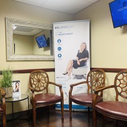 Minal Mehta, MD - SoCal ObGyn - Waiting area. No sound on TV