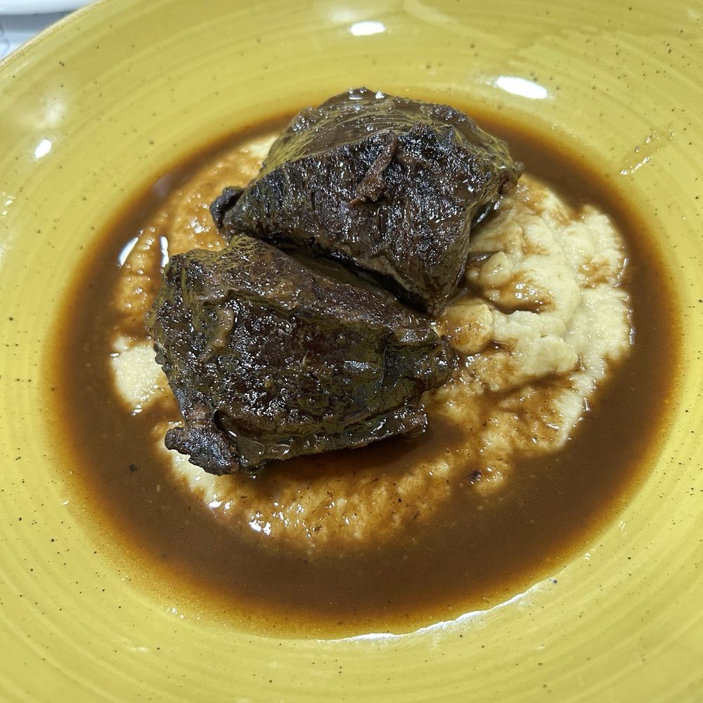 Maitea - Beef cheeks - Spanish Near Me - Barcelona, B