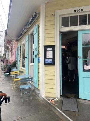 Petite Clouet Café by null