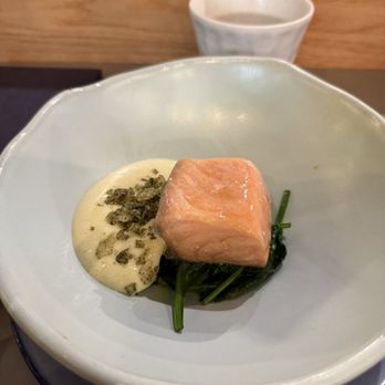 Ddobar - Salmon - Bars Near Me - New York, New York