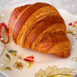 Regular Croissant Regular Croissant