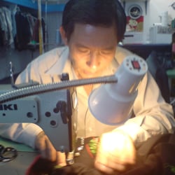 L & A Tailoring - Ming at work