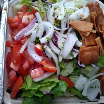 Chez Shawarma - Large Fattoush Salad. I asked for dressing on the side and they forgot to give it to me :( - Lebanese Near Me - Orléans, Ontario