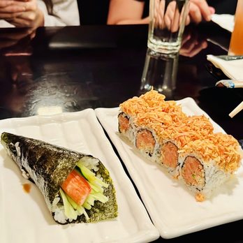 Kyoto Sushi - Maki Crab Roll (Left) Sexy Girl Roll (Right) - Japanese Near Me - Minneapolis, Minnesota