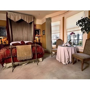 Union Street Inn - Golden Gate Room - Bed & Breakfast Near Me - San Francisco, California Union Street Inn - Golden Gate Room - Bed & Breakfast Near Me - San Francisco, California