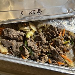Seoul Supermarket - My tray of delicious bulgogi.