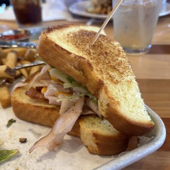 Four Day Ray Brewing - Turkey club - Breweries Near Me - Fishers, Indiana Four Day Ray Brewing - Turkey club - Breweries Near Me - Fishers, Indiana