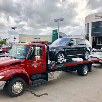Certified Towing & Transport - 2 Auto Transport @ Momentum Land Rover - Towing Near Me - Houston, Texas Certified Towing & Transport - 2 Auto Transport @ Momentum Land Rover - Towing Near Me - Houston, Texas