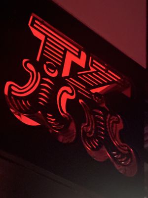 Kitsch Bar by null