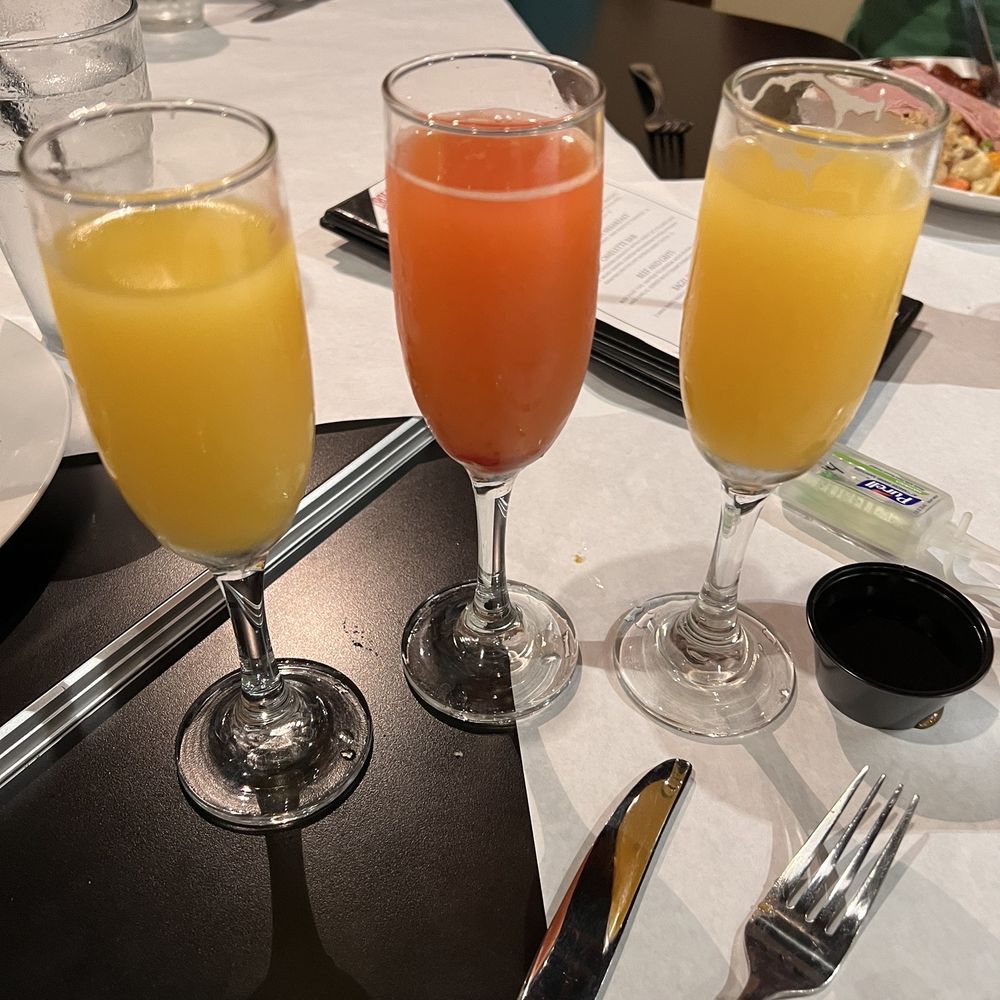 Trolley Steaks and Seafood - Mimosas - Steakhouses Near Me - Fort Wayne, Indiana Trolley Steaks and Seafood - Mimosas - Steakhouses Near Me - Fort Wayne, Indiana