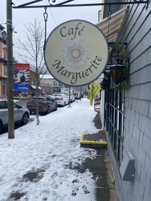 Café Marguerite by null