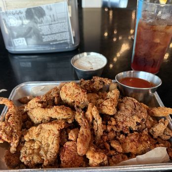 Lakewood Social - Fried oyster mushrooms, green garlic ranch, and hot sauce - Bars Near Me - Durham, North Carolina