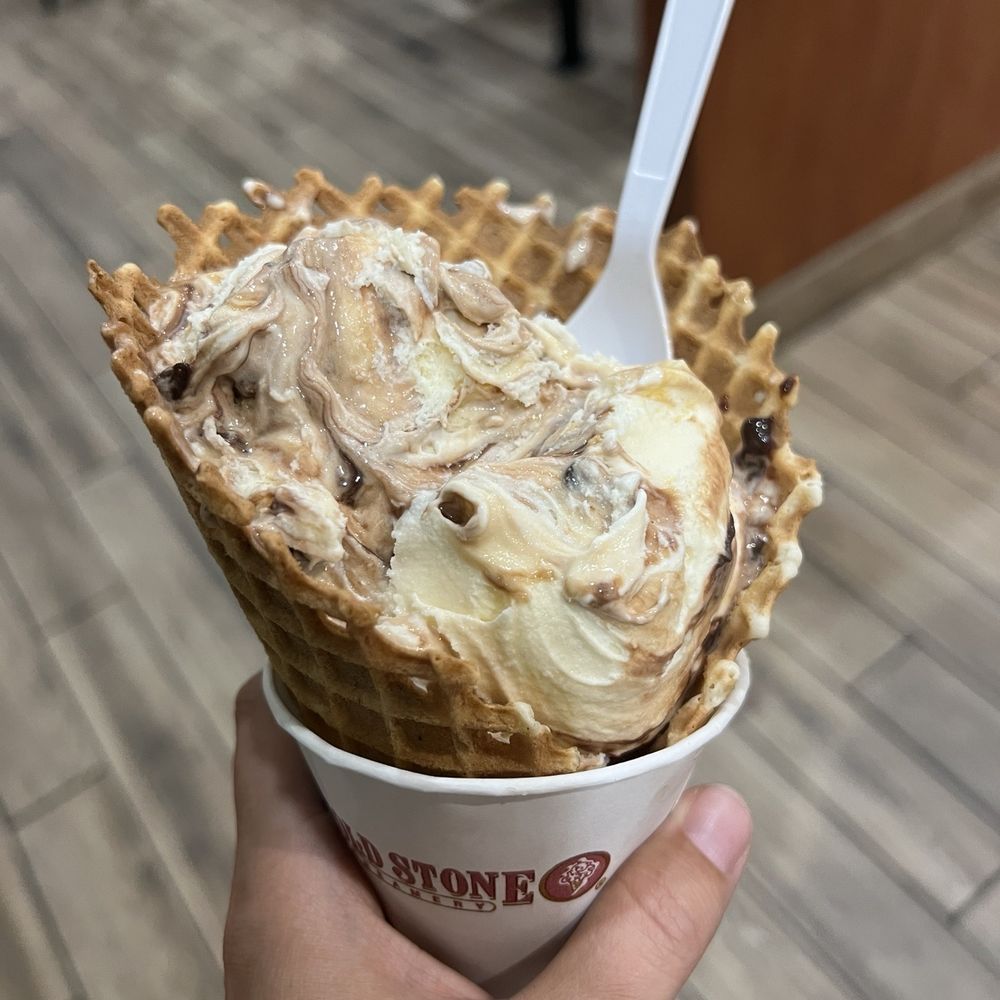 Cold Stone Creamery - Cookie Doughn't You Want Some - Ice Cream & Frozen Yogurt Near Me - Reno, Nevada