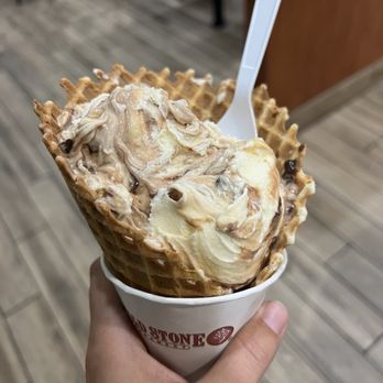Cold Stone Creamery - Cookie Doughn't You Want Some - Ice Cream & Frozen Yogurt Near Me - Reno, Nevada Cold Stone Creamery - Cookie Doughn't You Want Some - Ice Cream & Frozen Yogurt Near Me - Reno, Nevada